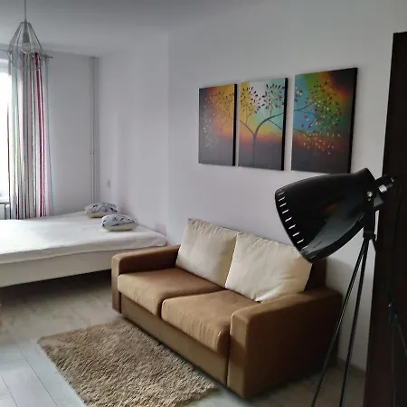 公寓 Apartament Przy Skwerze *