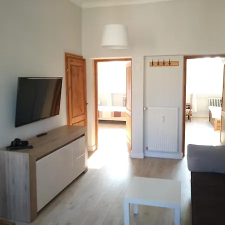 Apartament Przy Skwerze 公寓 *