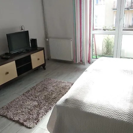 Apartament Przy Skwerze 公寓 *