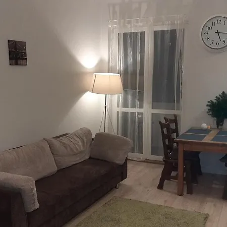 Apartament Przy Skwerze 公寓